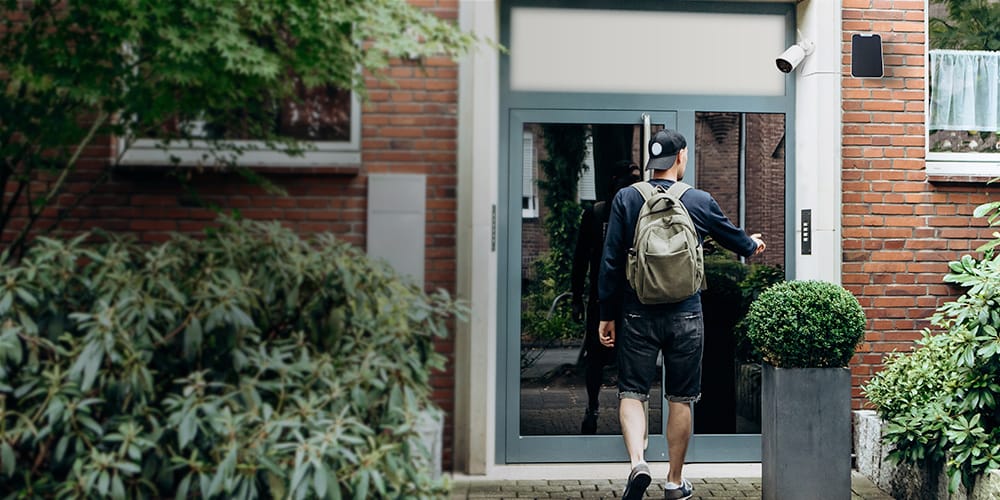 Argus Eco Wireless Battery Security Camera Protects Home