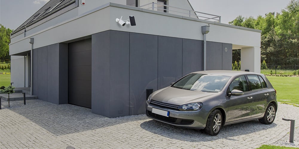 Argus Eco Wire-Free Outdoor Security Camera Protects Garage