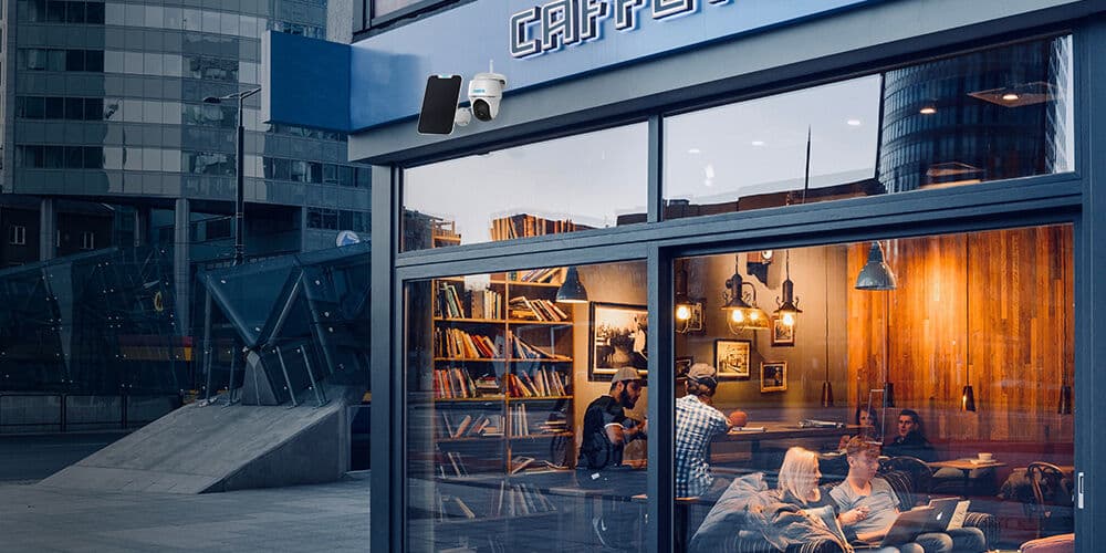 Wire_Free Pan Tilt Battery Operated Outdoor Surveillance Camera For Business