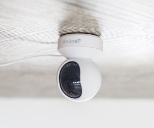 3MP Super HD Wireless PT Smart Home Security Camera