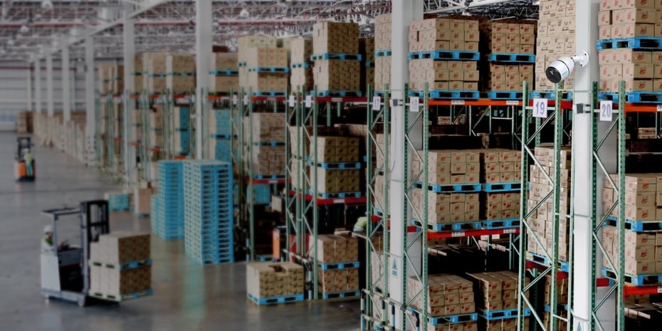 Reolink Go 4G Wireless Security Camera Surveils Warehouse