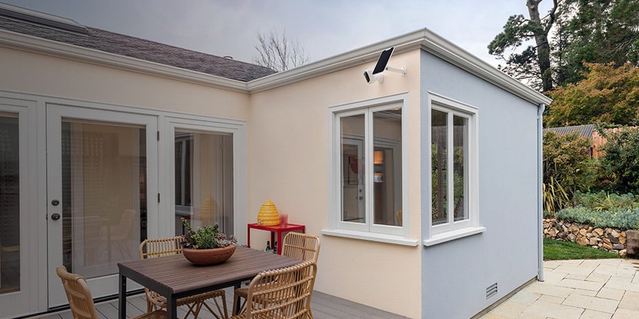 Wire-Free Battery Operated Outdoor Surveillance Camera For Business