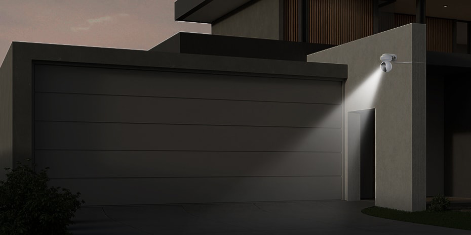 Super HD Wireless WiFi PTZ Outdoor Camera