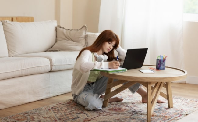 how to monitor employees working from home