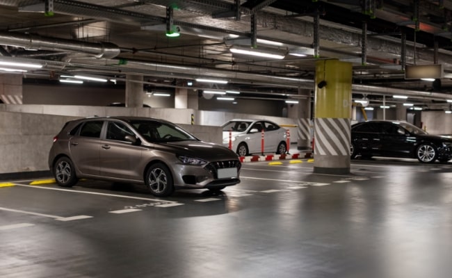 do parking garages have cameras