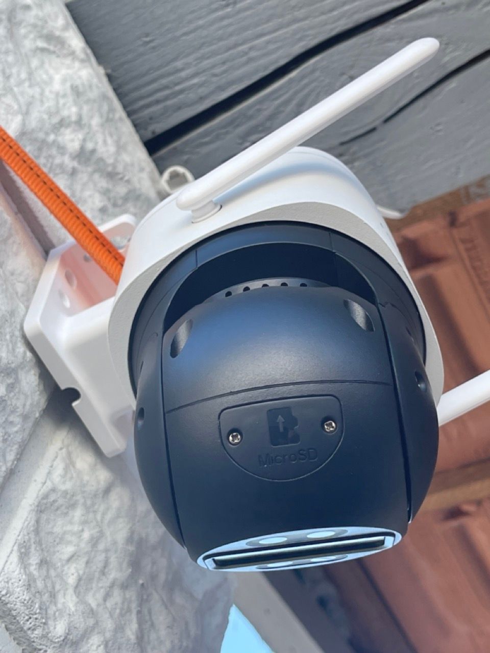 Maximizing Home Security with the Reolink TrackMix WiFi Camera 